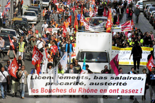 Défilé tonique dans les Bouches-du-Rhône