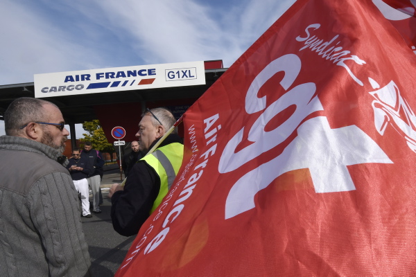 Le gouvernement joue l’acharnement