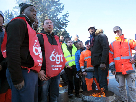 La grève est reconduite à Veolia Wissous