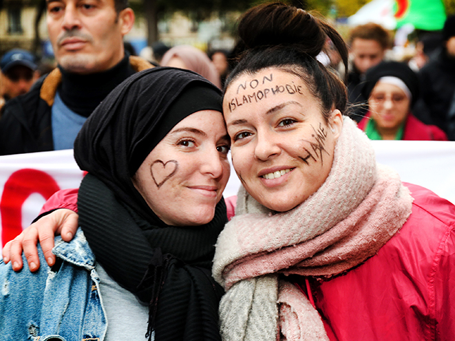 Un 10 novembre multicolore contre l’islamophobie