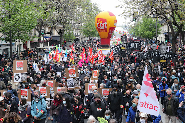 Vidéo - Des dizaines de milliers de personnes dans près de 300 manifestations en France