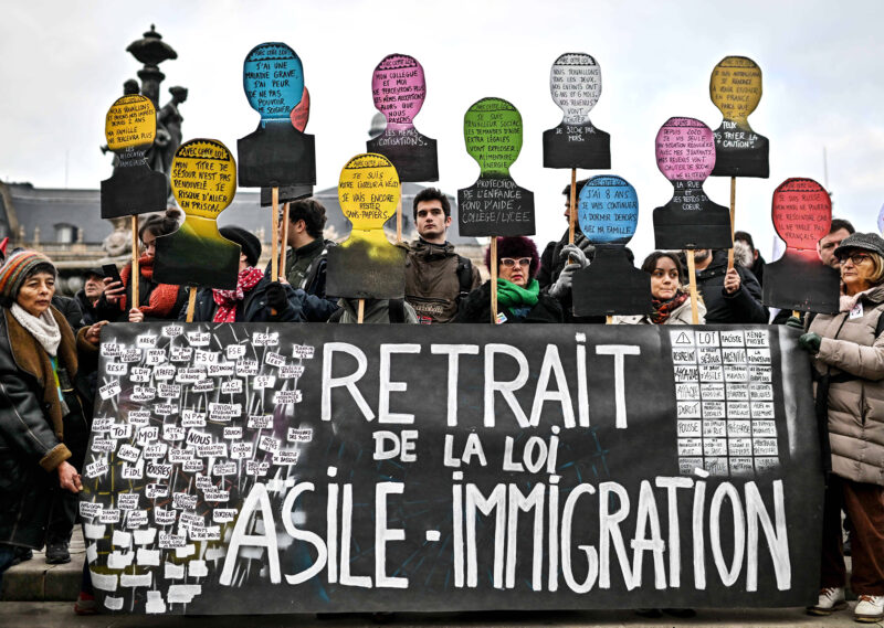 Loi Immigration : Camouflet Pour Le Gouvernement – La Vie Ouvrière