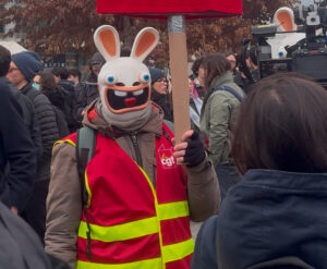 Les travailleurs du jeu vidéo posent les manettes  