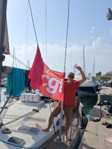 Cédric Caubère sur le bateau wahoo, flottille Global sumud sept 2025