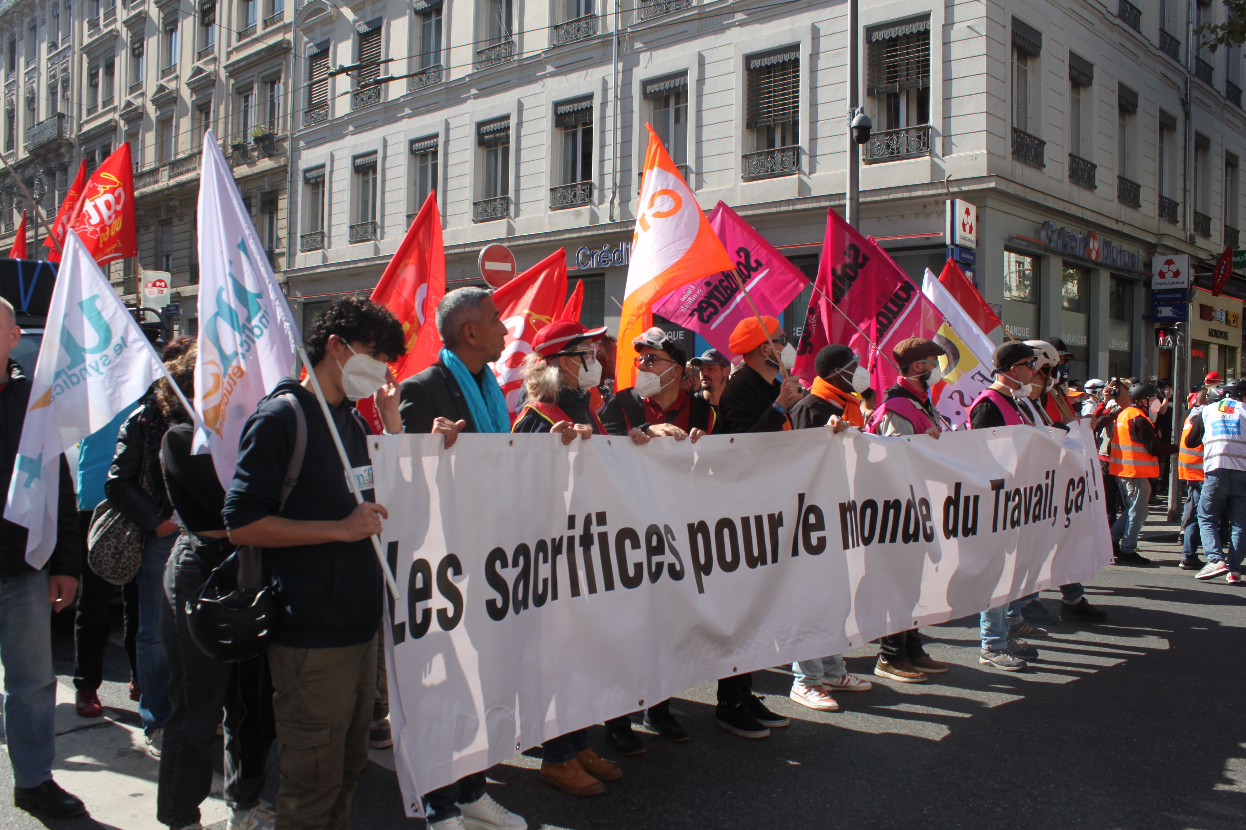 2 octobre : 12 000 manifestants à Lyon