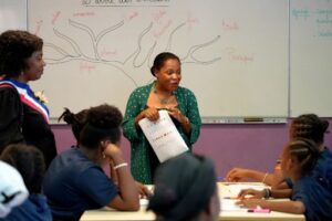 A Mayotte, des professeurs contractuels privés de salaire depuis la rentrée