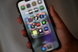 W, Monnett, Pixelfed... ces réseaux sociaux « éthiques » sont-ils de vraies alternatives aux géants américains ?