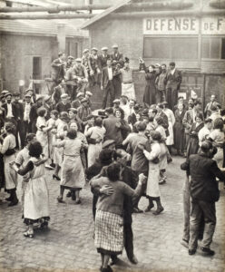 Grèves sur le « tas » et « joie pure » : Front populaire, le temps des conquêtes