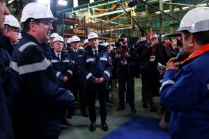 Porte-avions « France Libre » : la CGT mobilisée lors de la venue de Macron sur le site de Naval Group