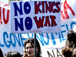 « Déposer les armes » : en Italie, la CGIL en première ligne contre les guerres et le réarmement