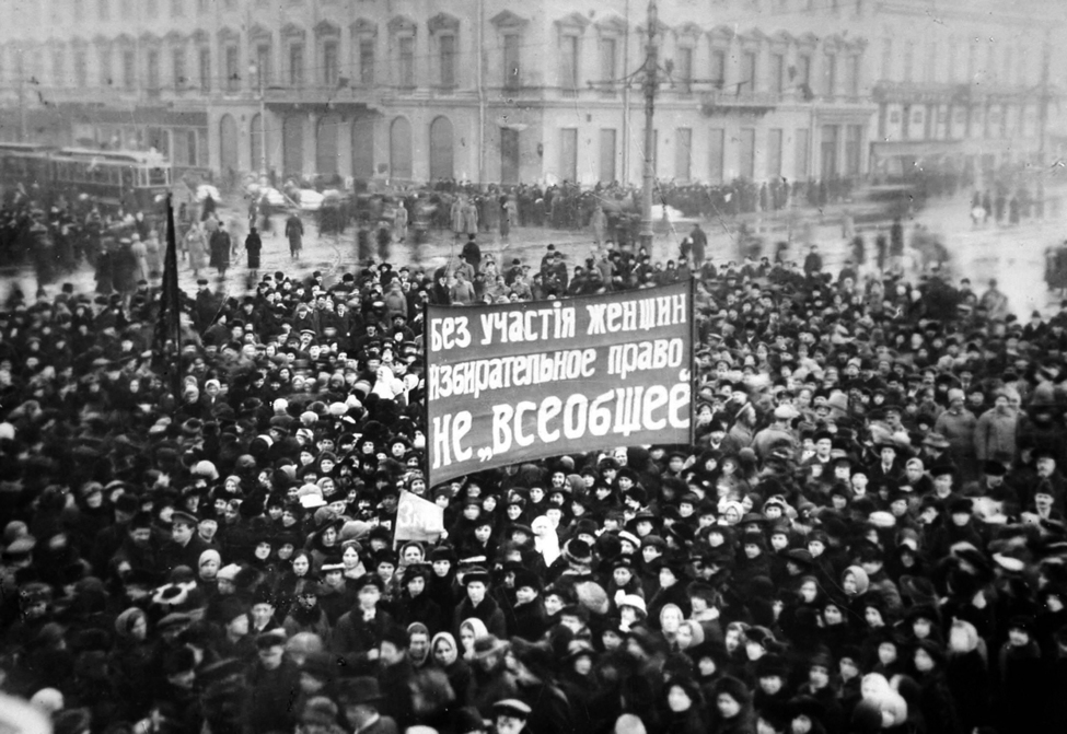 R&eacute;volution &agrave; P&eacute;trograd ou manif&rsquo; &agrave; New-York : les origines de la journ&eacute;e du 8 mars au-del&agrave; du mythe