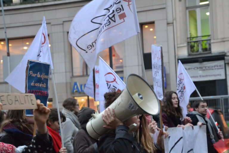 70 ans du planning familial : une histoire de combat et de progrès en 4 dates clés