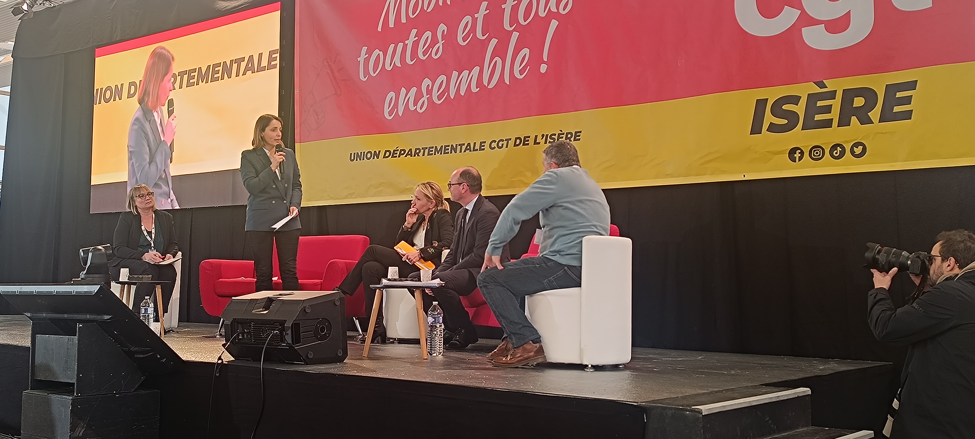 Vencorex dans toutes les t&ecirc;tes : aux Assises du Made in France, les pistes de la CGT pour lutter contre l&rsquo;h&eacute;morragie industrielle