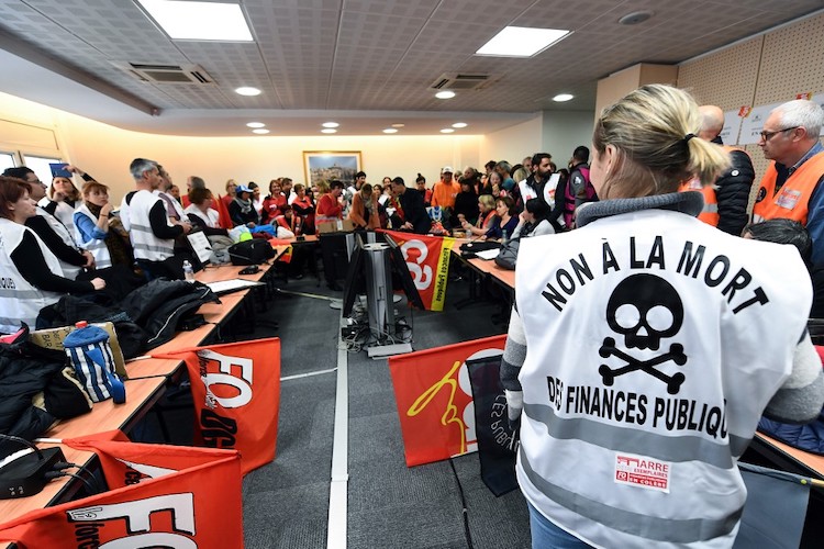 NVO, la Nouvelle Vie Ouvrière, le journal de l’actualité sociale, syndicale et juridique des militants de la CGT