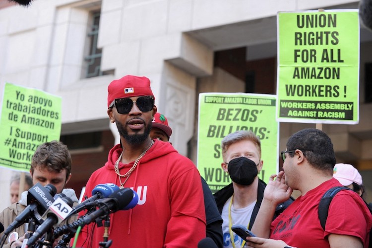 US-UNION-RETAIL-AMAZON