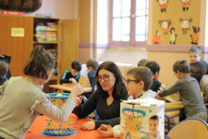 Suspensions automatiques, soupçon généralisé, manque de moyens… Le périscolaire parisien appelle à la grève