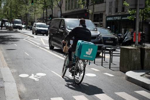 FRANCE-ECONOMY-LABOUR-DELIVEROO