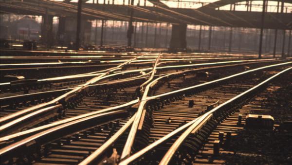 rail-train.jpg