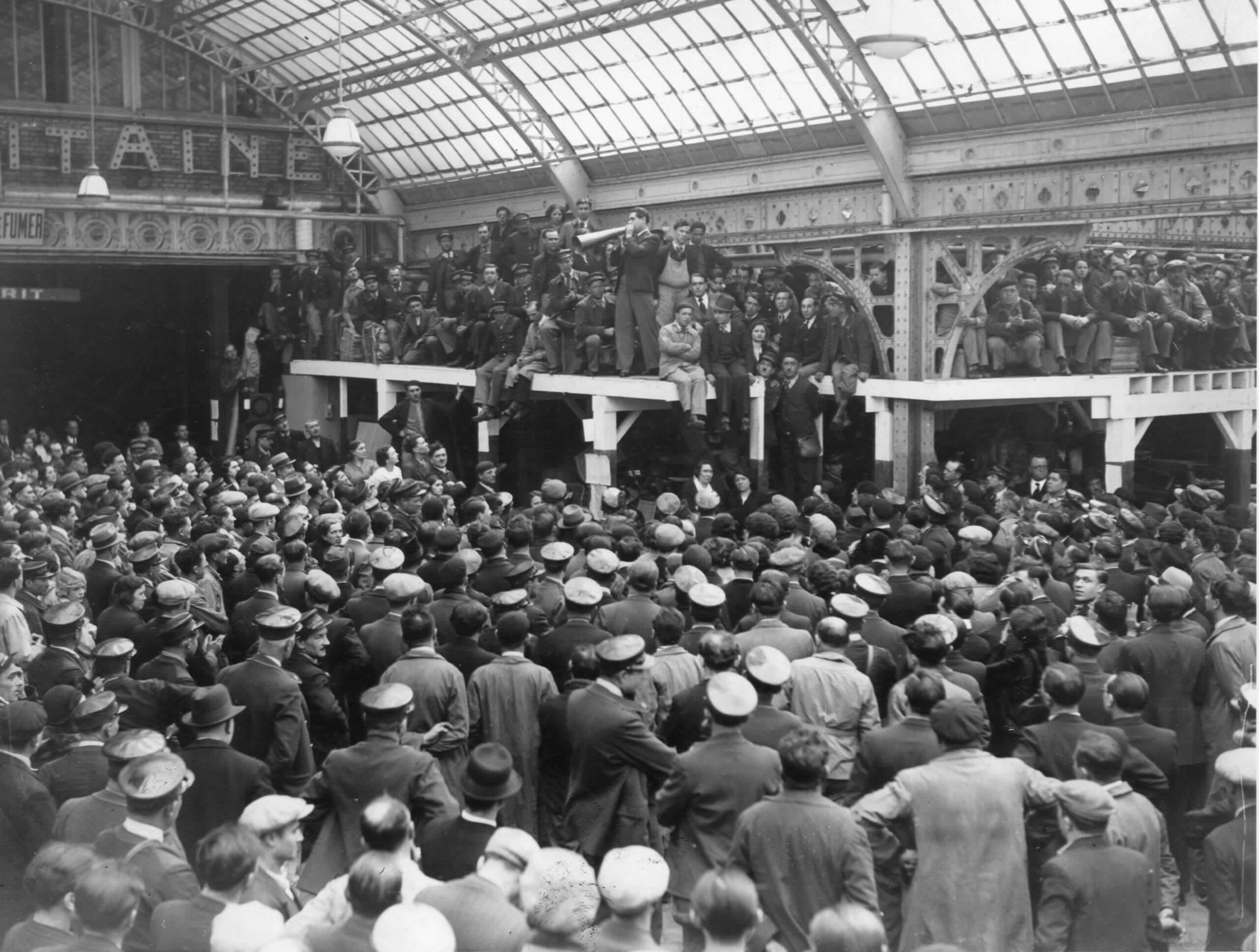 De la lutte antifasciste aux conquêtes sociales... Revivez le Front populaire en vidéo
