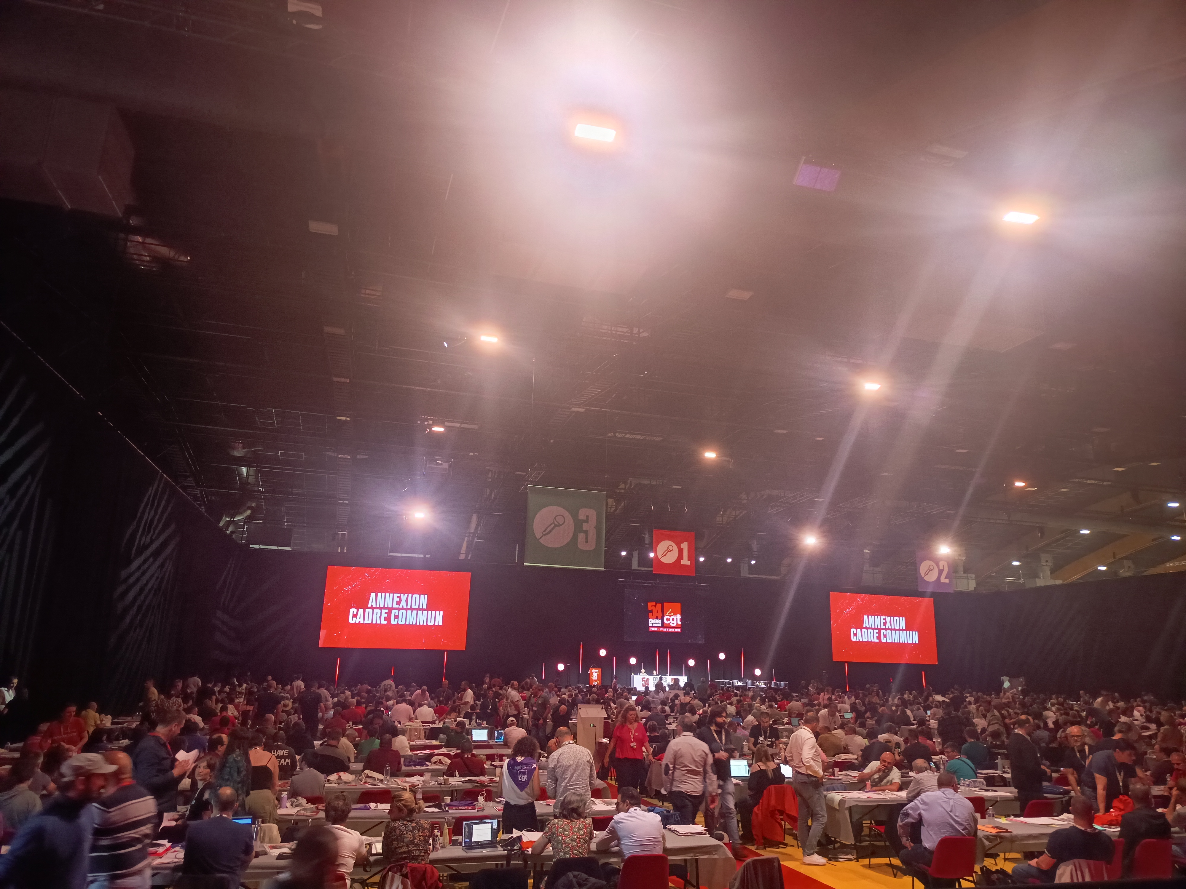 &laquo; Envoyer un message fort &raquo; : le 54e congr&egrave;s de la CGT vote le cadre commun contre les VSS