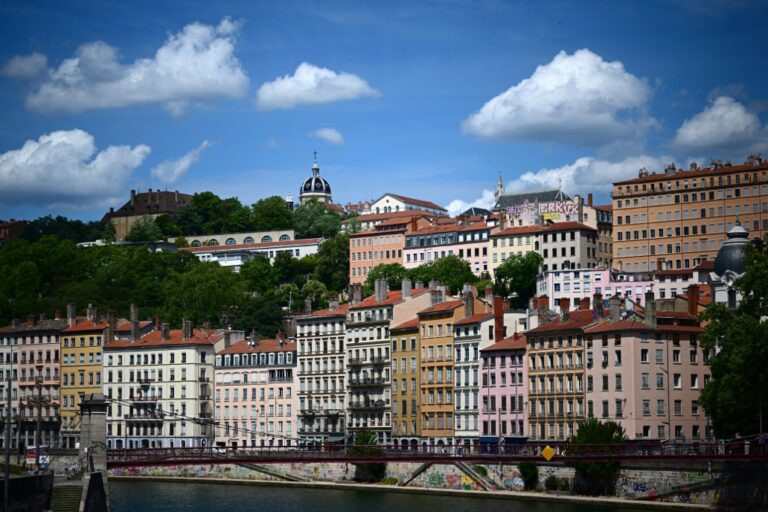 FRANCE-LIFESTYLE-TOURISM