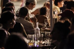 « C'est le coût de ta bière en terrasse » : l'enfer surchauffé des travailleurs des brasseries