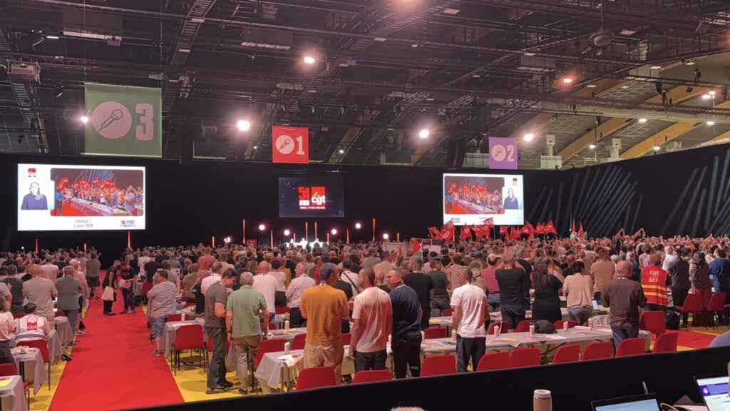 Le 54e congrès de la CGT s’est ouvert le 1er juin 2026, à Tours, devant plus de 1 000 délégués syndicaux.