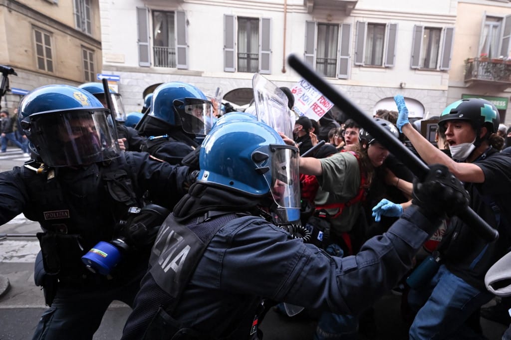 ITALY-POLITICS-PROTEST-SOCIAL-DEMO